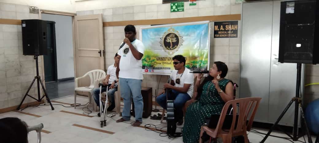 Live performance at Manav Seva Sangh, Mumbai - Photo 2